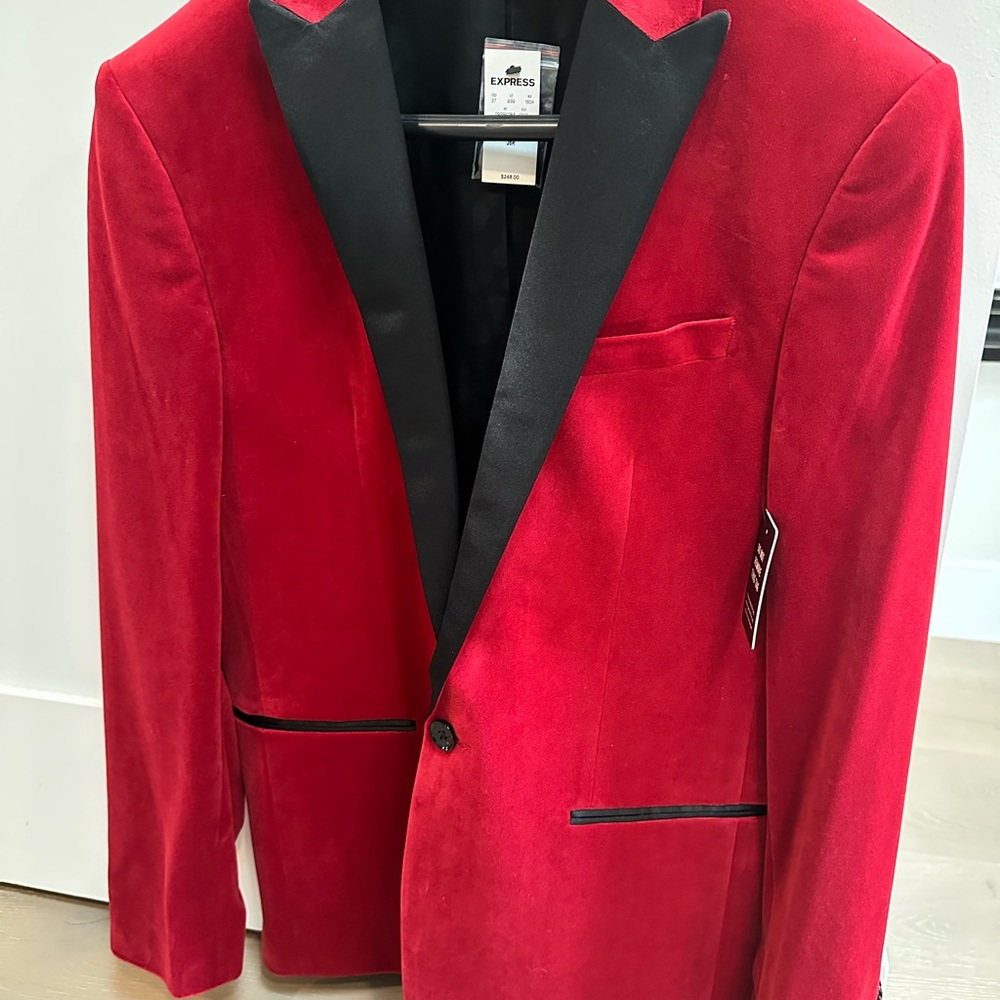 NWT Express Velvet Sport Coat with Contrast Black Satin Trim (Slim)